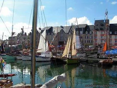 Hôtel Le Goëlo - Port de Paimpol Hotel